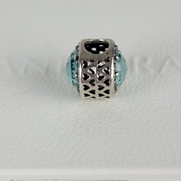 Pandora Glacier Blue Radiant Hearts Charm 791725NGL - Picture 3 of 9